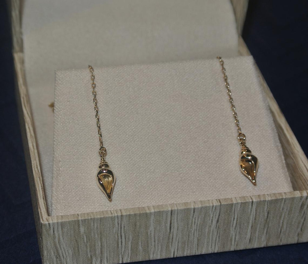 Spiral Seashell Ear Threaders / Gold Ear Threader Earrings / Gold Dangle Earring / Gold Hawaii Earrings