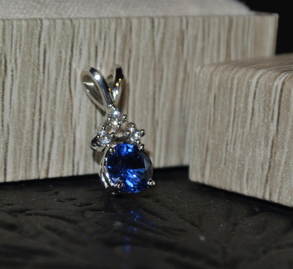 6mm Sapphire Pendant / Sapphire and Diamond necklace