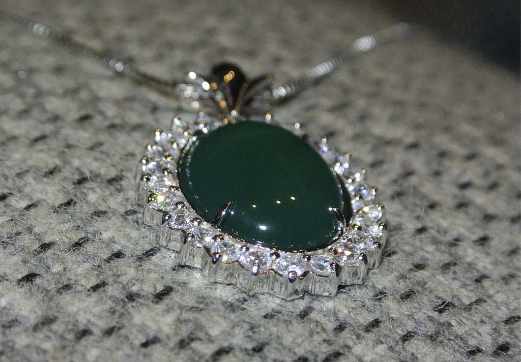 14k White Gold Pendant / Natural Green Nephrite Jade Cabochon Oval